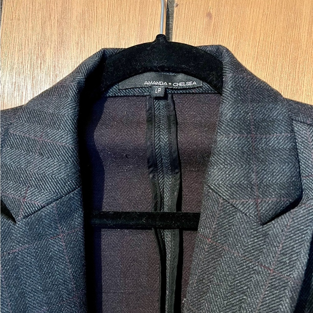 Amanda + Chelsea women’s large petite blazer with subtle detail - Picture 2 of 5